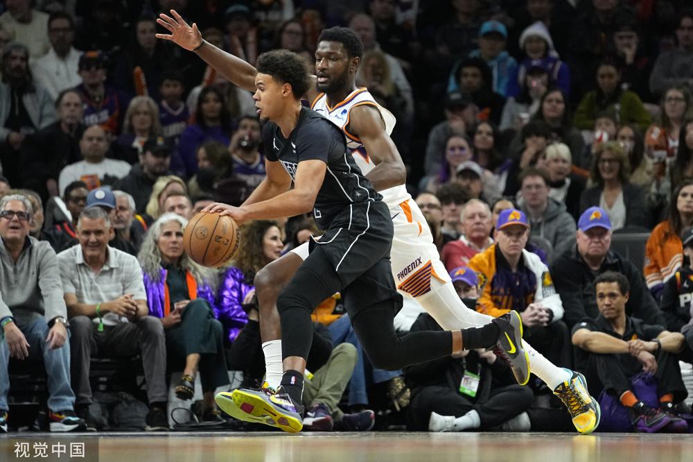 在时间中穿 在时间中穿