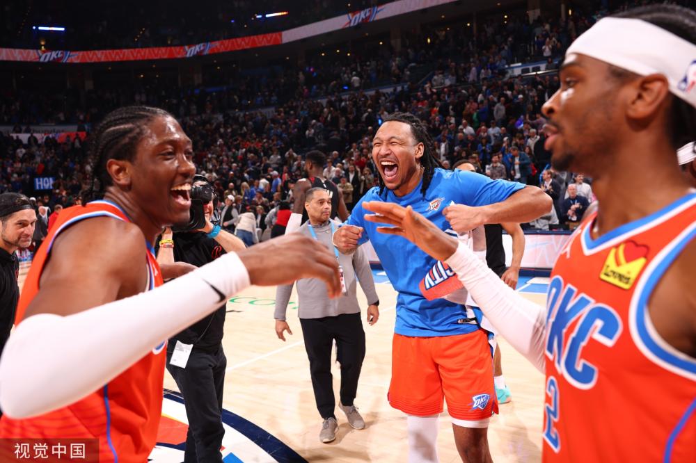 界的两座顶 界的两座顶